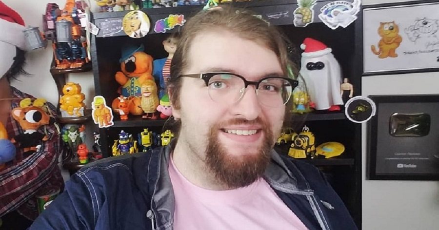 Quinton Reviews - YouTuber Who Became Popular by Giving Negative Review on Movies